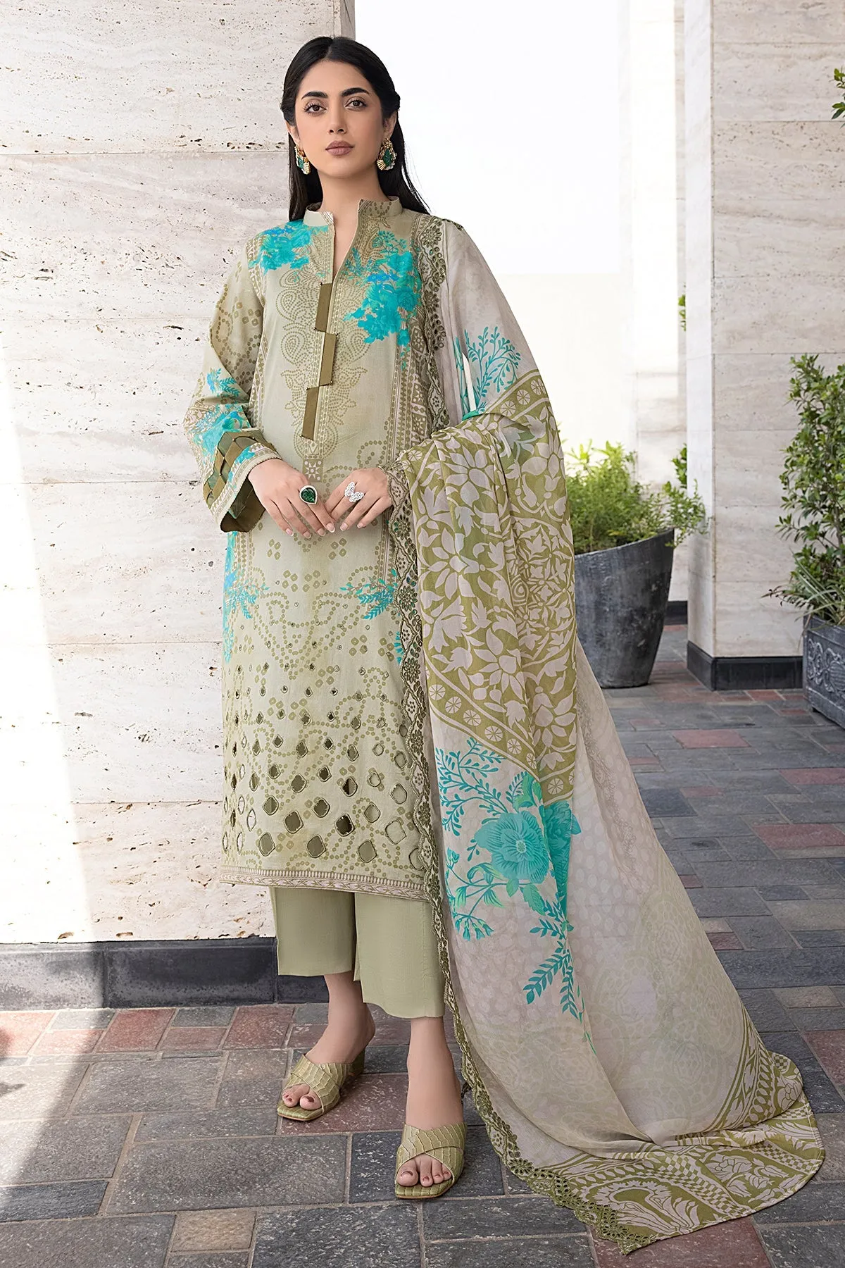 3-PC Unstitched Embroibered Lawn Suit with Embroidered Chiffon Dupatta CCS4-28