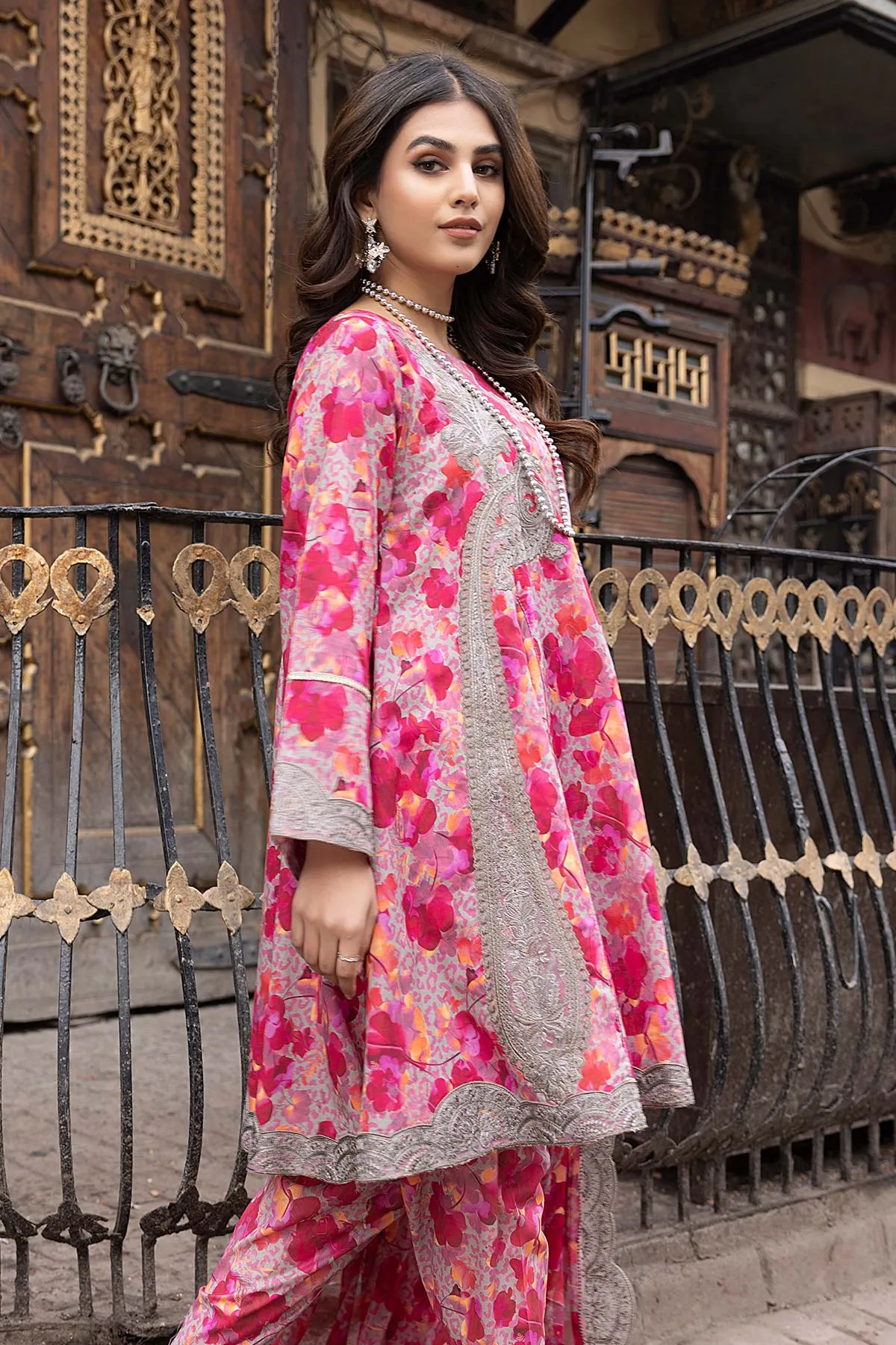 3-Pc Unstitched Printed Embroidered Lawn Suit With Embroidered Chiffon Dupatta CRB23-04