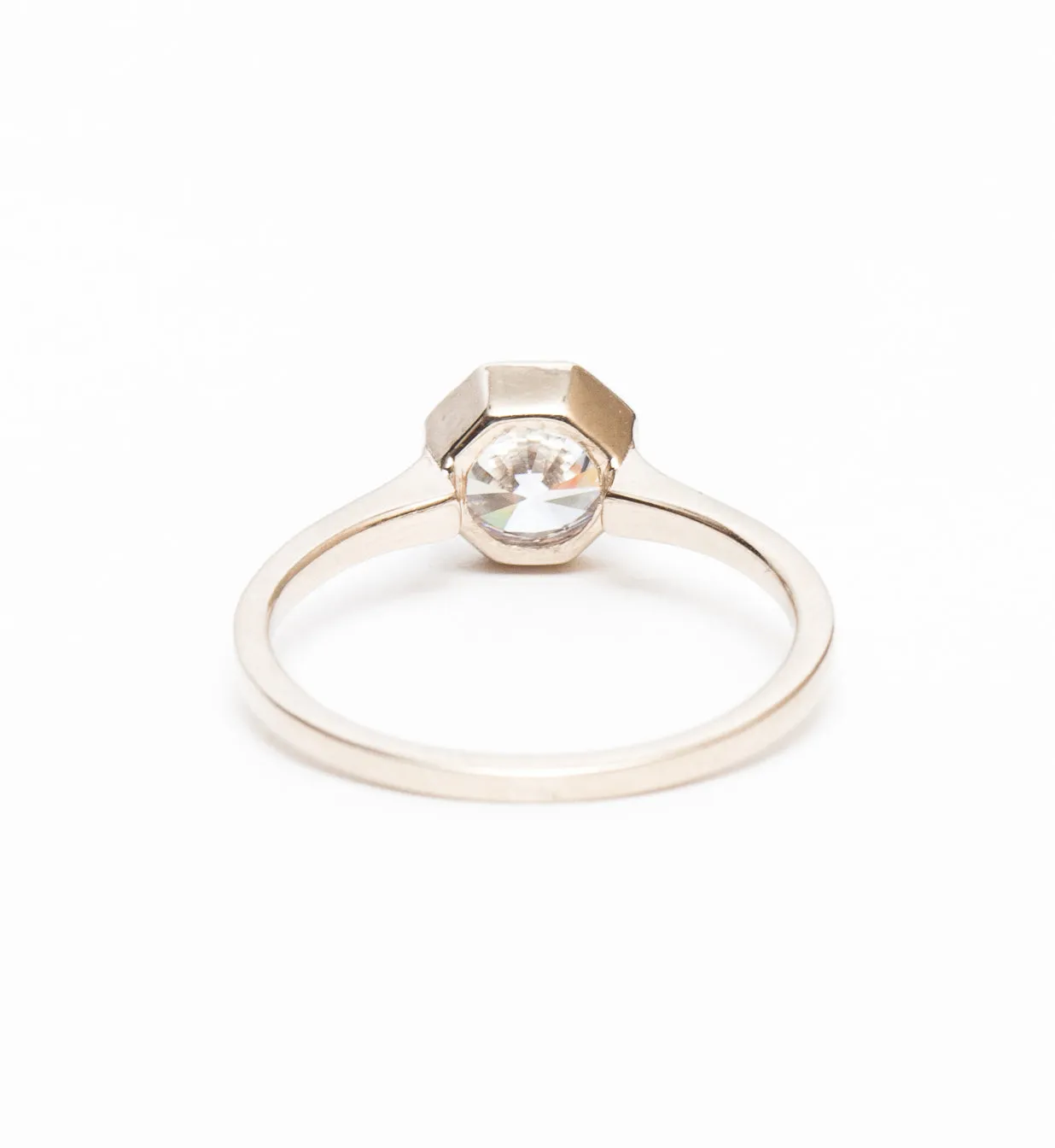 Allium Octad Diamond Ring with Notch