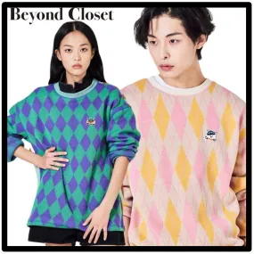 beyond closet  |Casual Style Unisex Street Style Logo V-neck & Crew neck