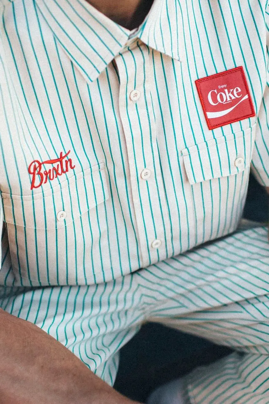 Coca-Cola Delivery Olson S/S Woven - Tan