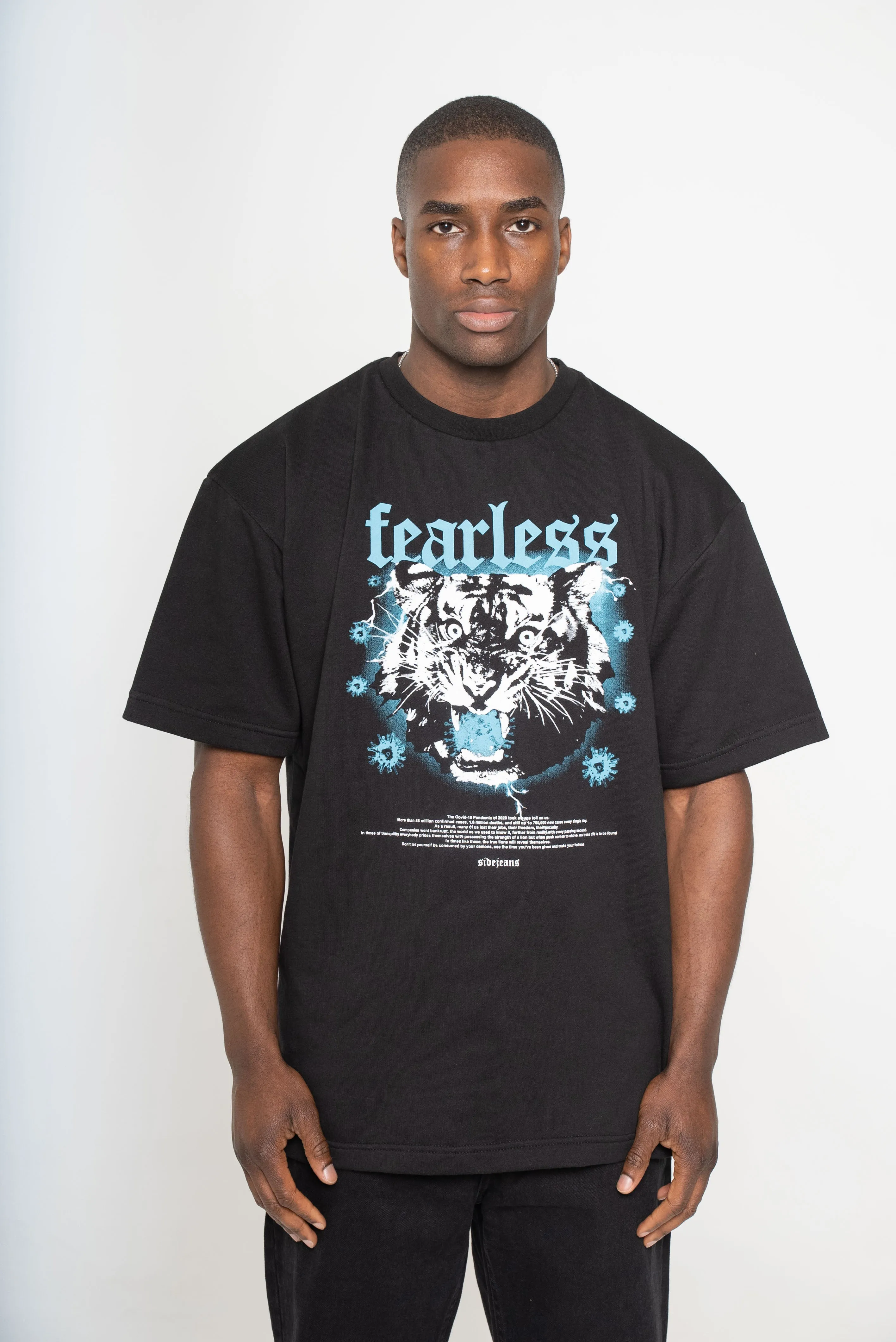 HEAVY OVERSIZED FEARLESS TEE