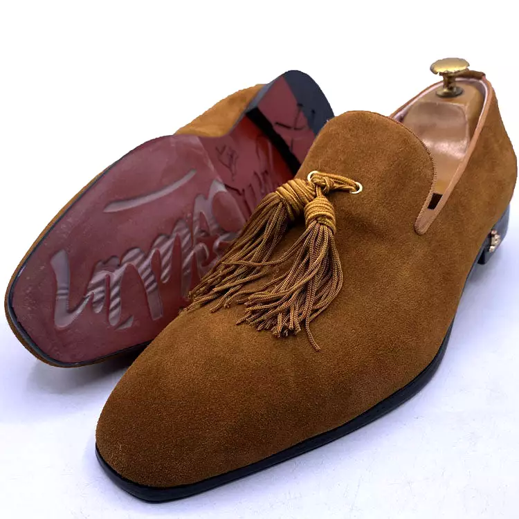 LB suede tasseled dress shoe | Custard