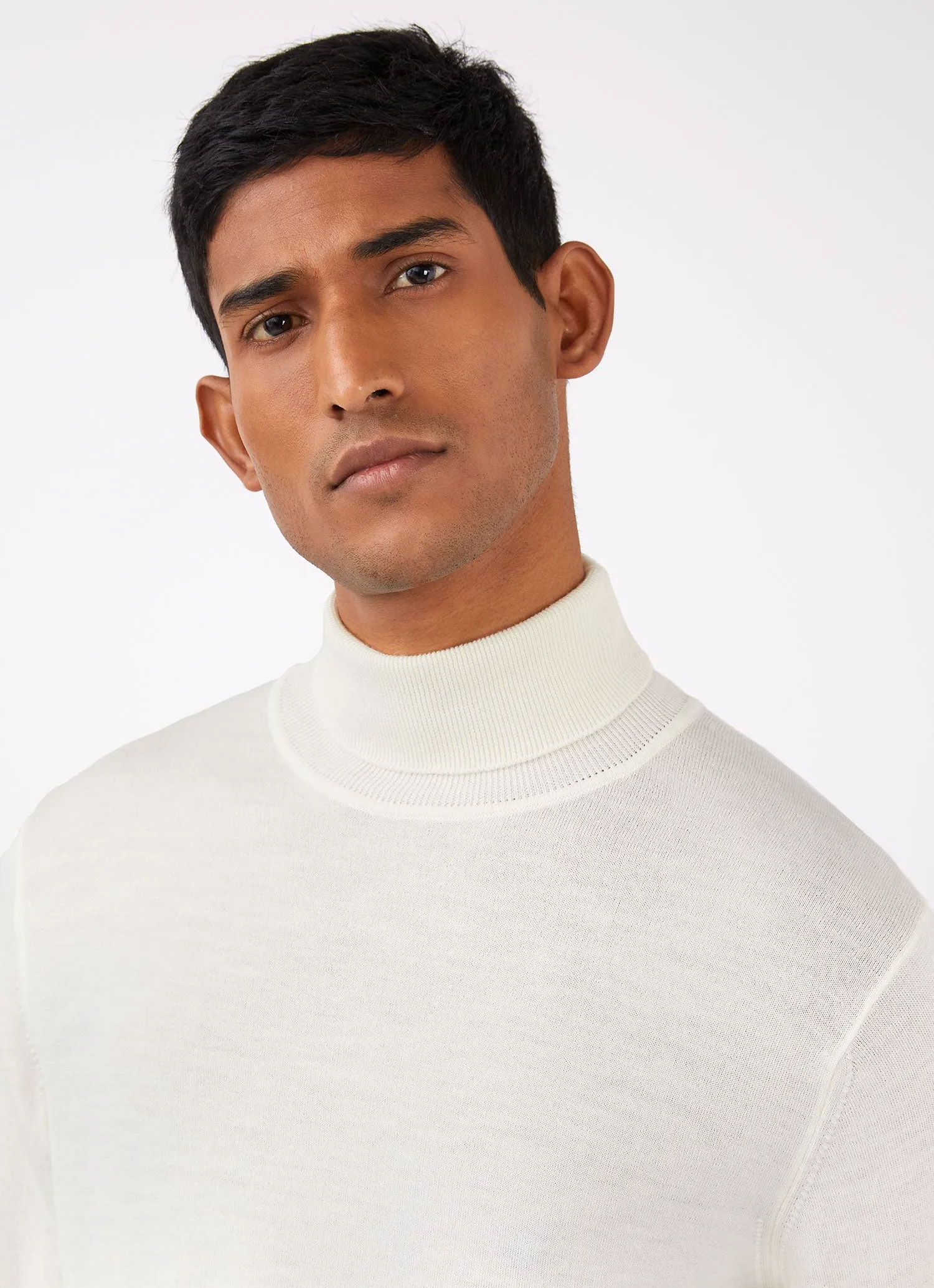 Men's Extra-Fine Merino Roll Neck in Archive White